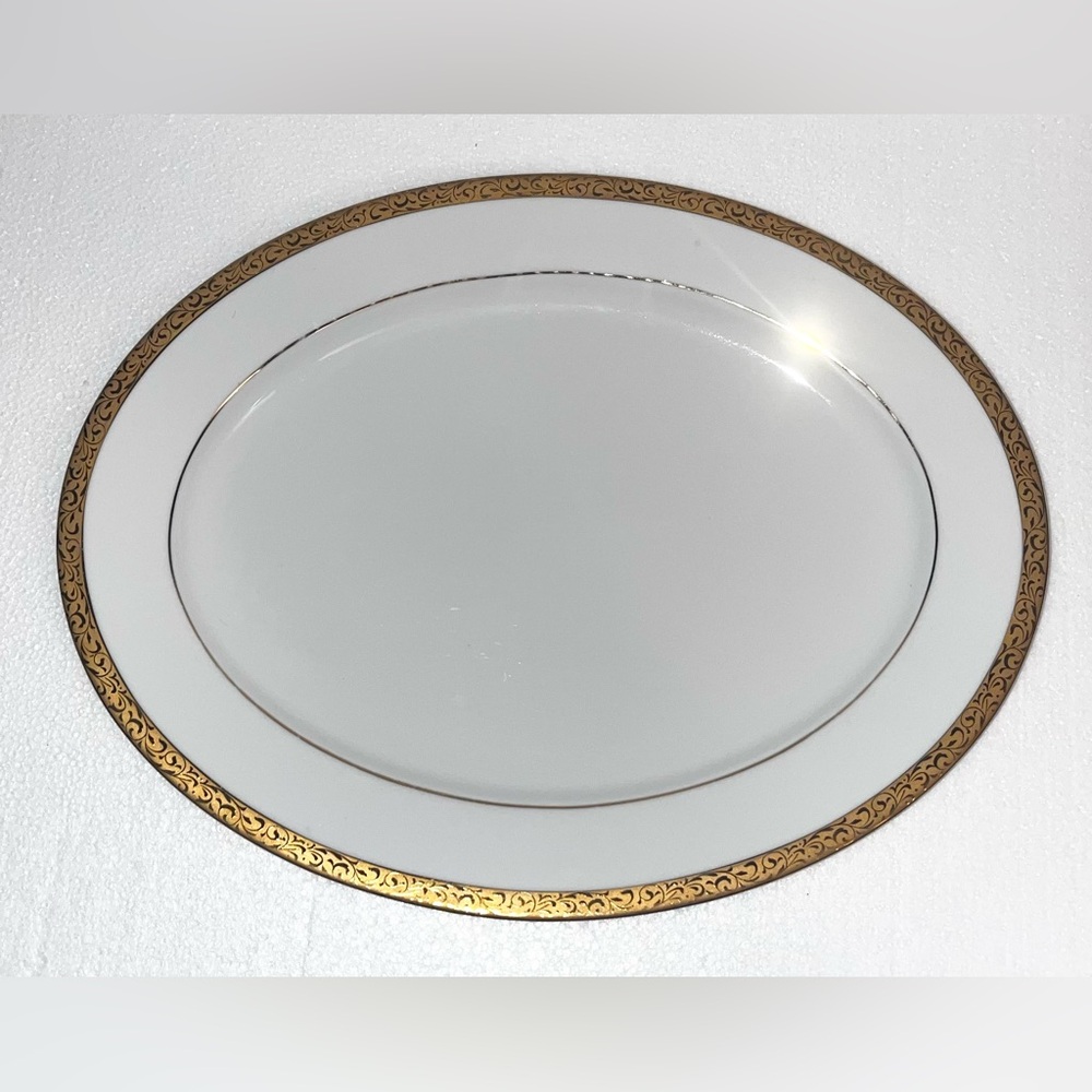 Nikko Fine China Gold Filigree 14.25” Serving Platter Gilded Edges Vintage